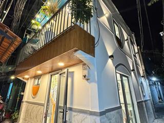 Nhà góc 2 mặt tiền hẻm phú nhuận  3pn  nhỉnh 4t