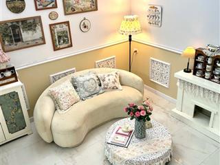 Có 102 ! bán nhà hồng hà  hoàn kiếm 30m  4t  mt4m  4.8 tỷ . 30m ra oto , ngõ nông rộng , ở ngay
