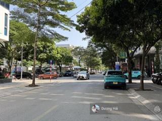 Bán đất tại phố Duy Tân Cầu Giấy 100m2*5.7m ô tô tránh vỉa hè hai thoáng xây toà VP 8