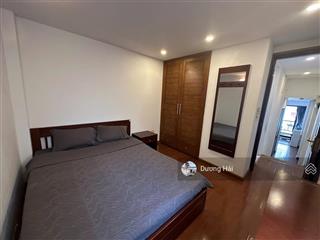 Bán nhà mặt phố quận cầu giấy 190m2  9 tầng  thang máy dòng tiền ổn định 2tỷ6/năm hai thoáng