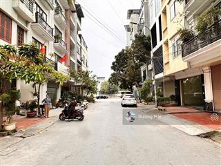 Bán nhà hoàng quốc việt  nghĩa đô  dt 80m2  mt 5.3m  ô tô kdvp gần starlake tây hồ tây