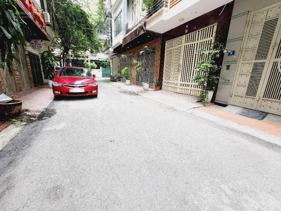 Bán nhà phố Phạm Văn Đồng - KĐT TP Giao Lưu - 110m - MT 7m - Lô Góc Ô Tô KDVP Ở đẹp