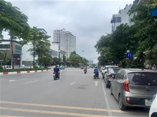 Bán nhà mặt phố văn cao, ba đình, 90m*6t, 98 tỉ.