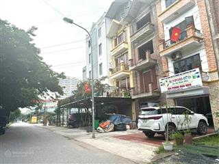 Bán nhà đặng văn ngữ, đống đa, 130m*4t, 27 tỉ. bán mọi giá.