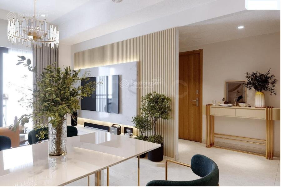 Cho thuê gấp căn hộ cao cấp sky center, 80m2 2pn 2wc, nhà đẹp view ban công thoáng mát 14 tr/th