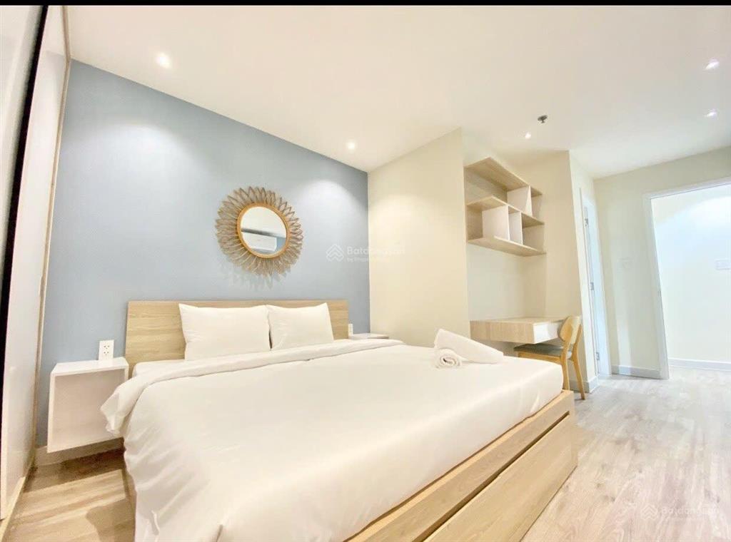 Cho thuê gấp căn hộ 72m2 terra royal 2pn 2wc nội thất , nhận nhà ngay giá 19tr/th 0902 202 ***