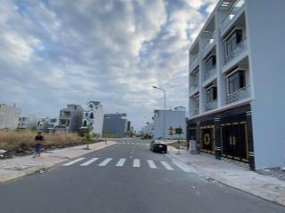 Cần bán nhà liền kề khu nội hoá 2 phường bình an thành phố dĩ an bình dương