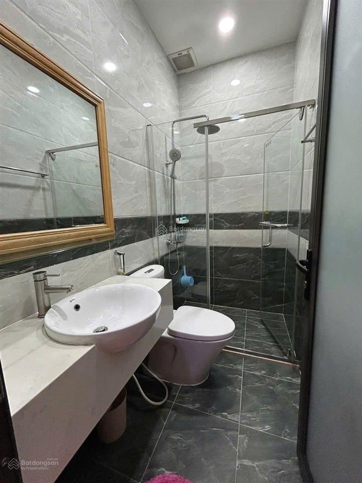 60m 4 tầng lầu khu đồng bộ nhà mới chính chủ vào là ở ngay