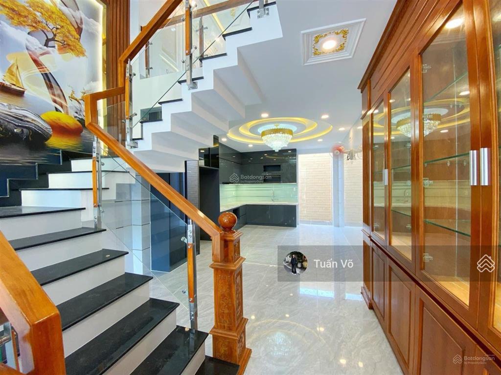 Căn hộ luxury mới, 35m2, full nội thất, bacon thoáng ngay hương lộ 2