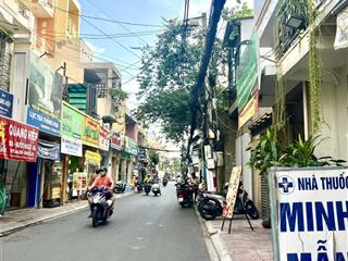 Phú nhuận,giáp q1,nhà đẹp 4 tầng,62m2, gần mt,liền kề nguyễn trọng tuyển, tn 320tr/năm, 9.85 tỷ