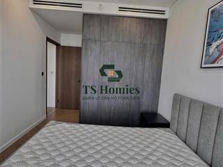 Cho thuê căn hộ lumiere riverside 2pn view sông trực diện  full nội thất, giá 38 triệu phí ql