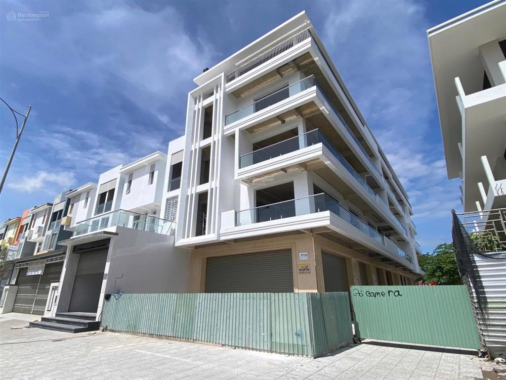 Cho thuê cặp nhà góc hai mặt tiền đường 3/2 và nam kỳ khởi nghĩa, rạch giá, kg