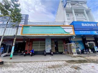 Cho thuê hai căn liền mặt tiền đường 3/2, phường vĩnh lạc cũ, rạch giá, kiên giang