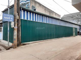 Chính chủ 2.5tr/ tháng nhà kho gia đình mới xây dựng diện tích 100m2, lô góc 2 mặt tiền thoáng