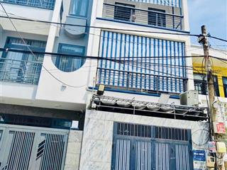 Bán nhà 3 tầng đường thông chỉ 4,55 tỷ, ngay chợ long trường q.9