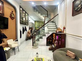 Bán nhà hoàng diệu quận 4  48m2  4 tầng đúc  chỉ 5 tỷ  tiện kinh doanh