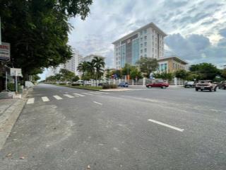 Bán nhà mặt tiền đường 19/5 rộng 30m vừa ở vừa kinh doanh kđt vĩnh điềm trung  nha trang giá 12tỷ