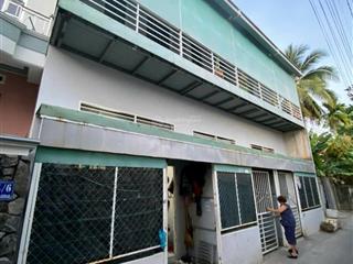 Bán nhanh lô đất tích hợp có 3 công trình trên đất gồm 2 nhà 3 tầng còn mới, dãy trọ 6 phòng, 6 tỷ