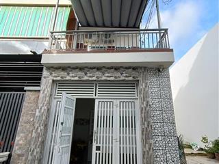 Chủ cần bán nhanh nhà 2 tầng đường máy nước dt 25,3m2, kdc hiện hữu, vị trí trung tâm, 2,6 tỷ