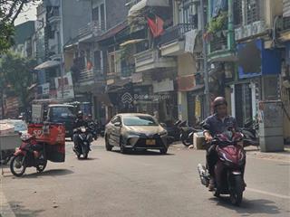 Bán nhà mặt phố hàng giấy, d.tích 215m2, 5 tầng, m.tiền siêu rộng, giá bán có 102, siêu tốt