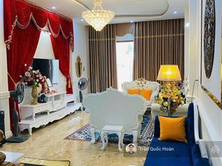 Bán nhà đẹp 1 trệt 2 lầu hẻm lê hồng phong, p8, vũng tàu. diện tích 126m² giá 11 tỉ thương lượng