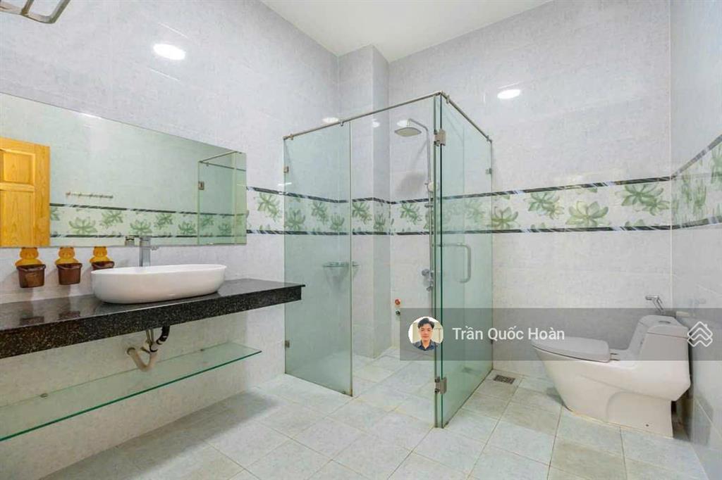 Bán nhà 1 trệt 2 lầu, góc 2 mặt tiền khu á châu p2 vũng tàu, 106m² giá 16,5 tỉ