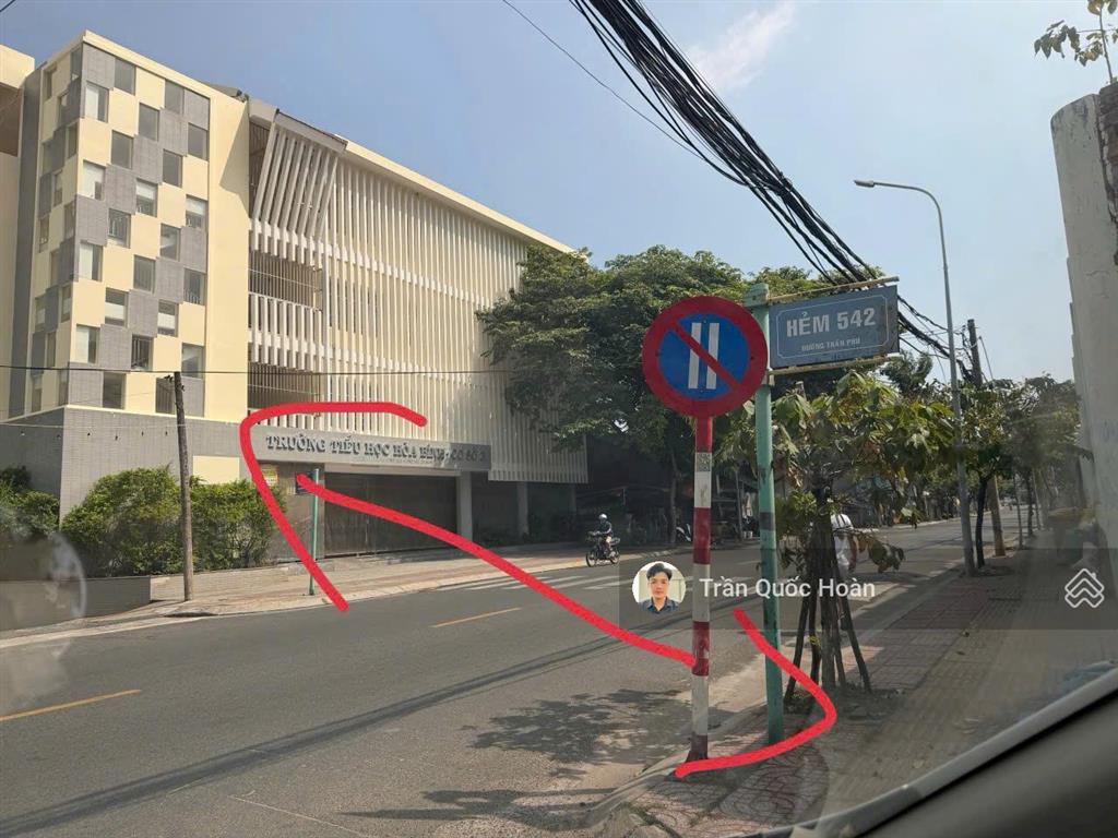 Bán nhà cấp 4 có gác lửng khu dân cư ổn định, 63m2 thổ cư giá 2,55 tỉ