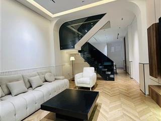Nhà đẹp 4m x 15m  4pn mới  vị trí đẹp sát mt phan huy ích  o933.16/3969