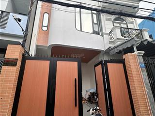 Bán nhà đẹp full nội thất cao cấp cách mặt đường huỳnh văn luỹ 20m