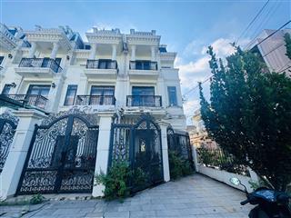 Bán căn góc khu dân cư tín nghĩa quang vinh, đường cách mạng tháng 8, giá 6,5 tỷ