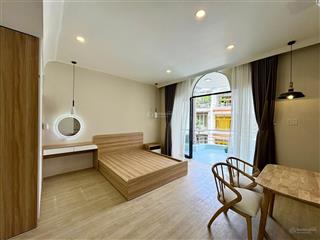 Siêu phẩm 2 phòng ngủ balcon hồ bá kiện  q10