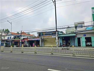 Cho thuê nhà mặt tiền lớn  đường 30/4, phường 11, tp. vũng tàu