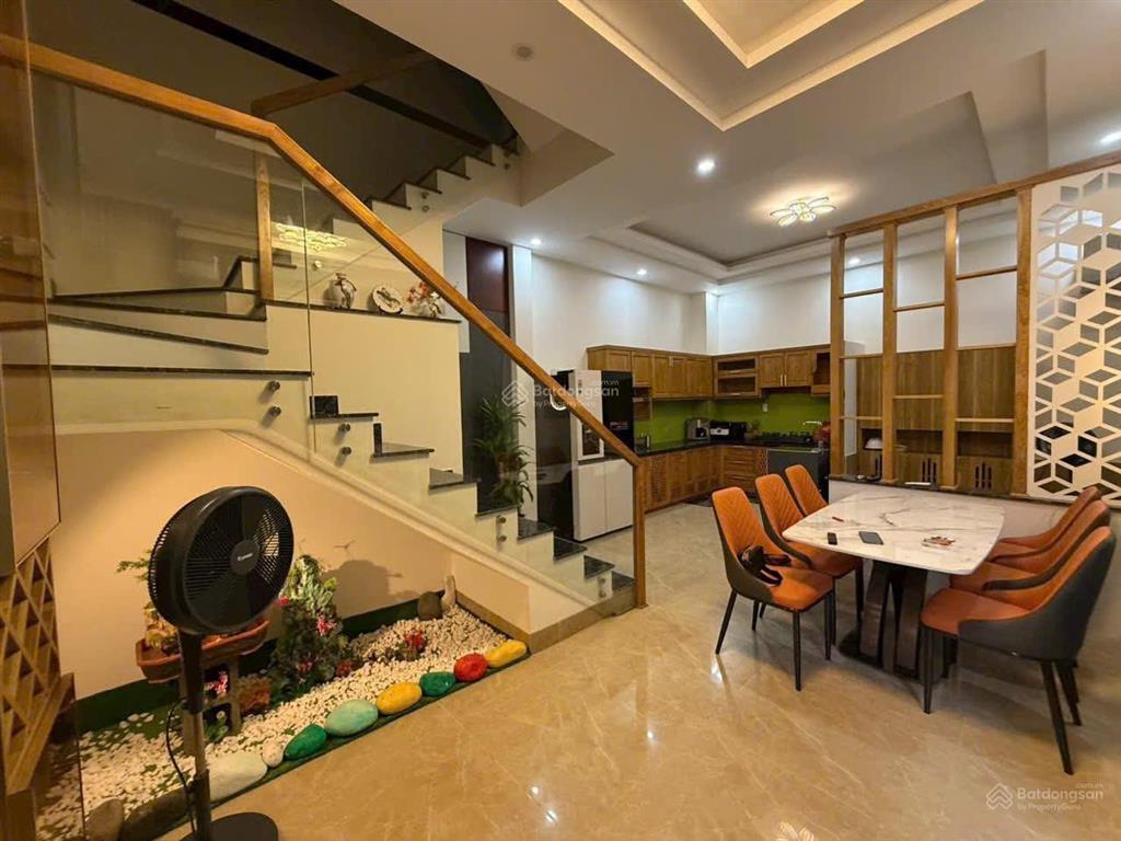 Bán nhà hẻm trương công định, trung tâm vũng tàu, diện tích