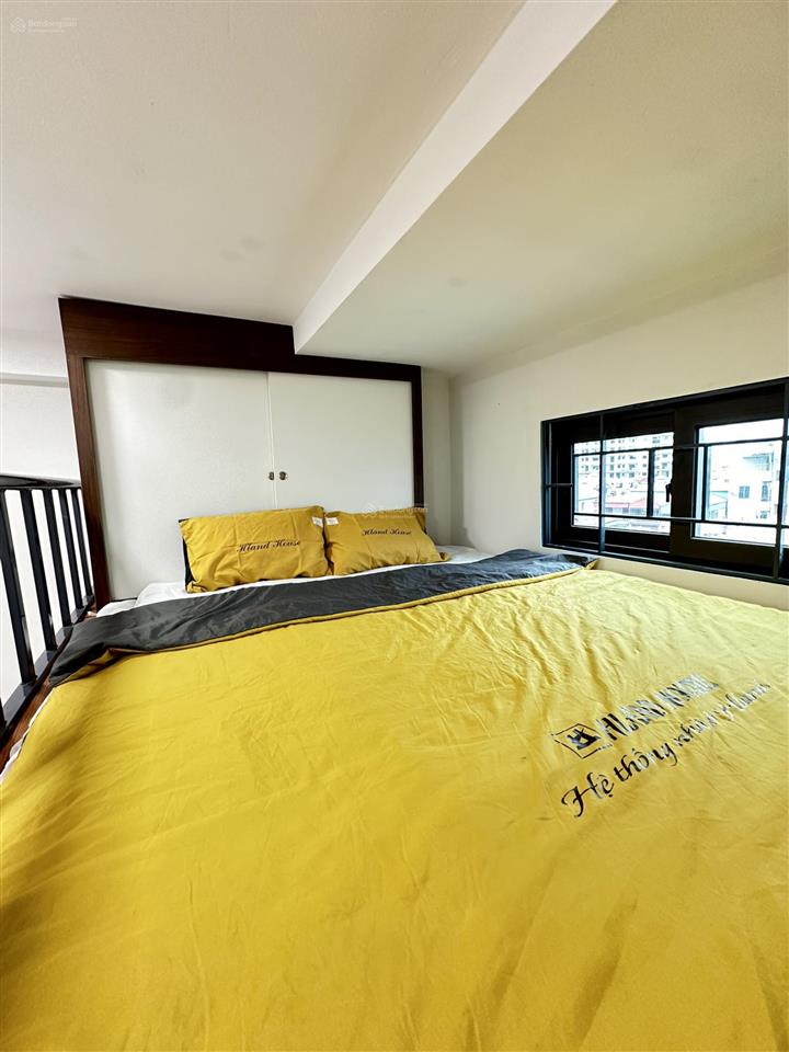 111 triều khúc  gác xép full nội thất  ngay gần trường utt