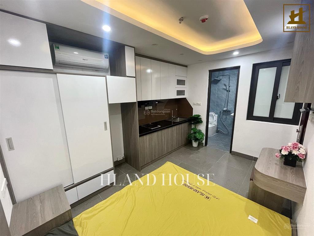 Lô c23 yên xá  nhà mới tinh  gần bệnh viện 103, bỏng  oto đỗ cửa