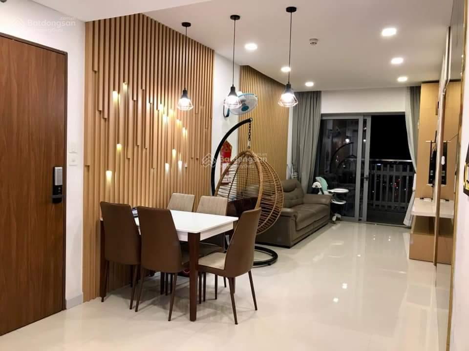 Cần bán căn hộ lầu cao view quận 1, căn góc dt 77.6m2, 2pn giá 5.3 tỷ.  0931 196 *** thành