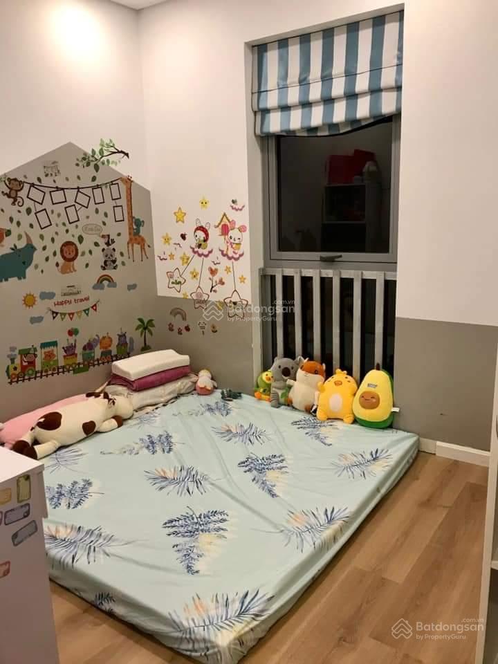 Cần bán căn hộ lầu cao view quận 1, căn góc dt 77.6m2, 2pn giá 5.3 tỷ.  0931 196 *** thành