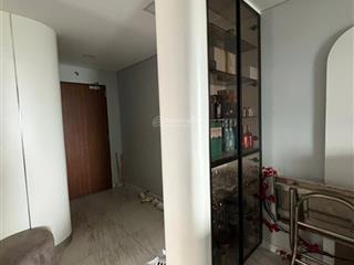 Bán căn hộ rivera park quận 10 dt 63m2, 2pn 2wc giá bán 3.5 tỷ.  0931 196 *** thành. nhà đẹp