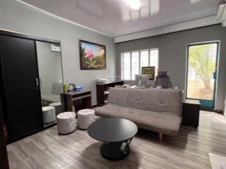 Bán nhà hẻm thành thái , p 14, quận 10, dt 4x15m( 60m2) giá bán 10 tỷ.  0931 196 *** thành