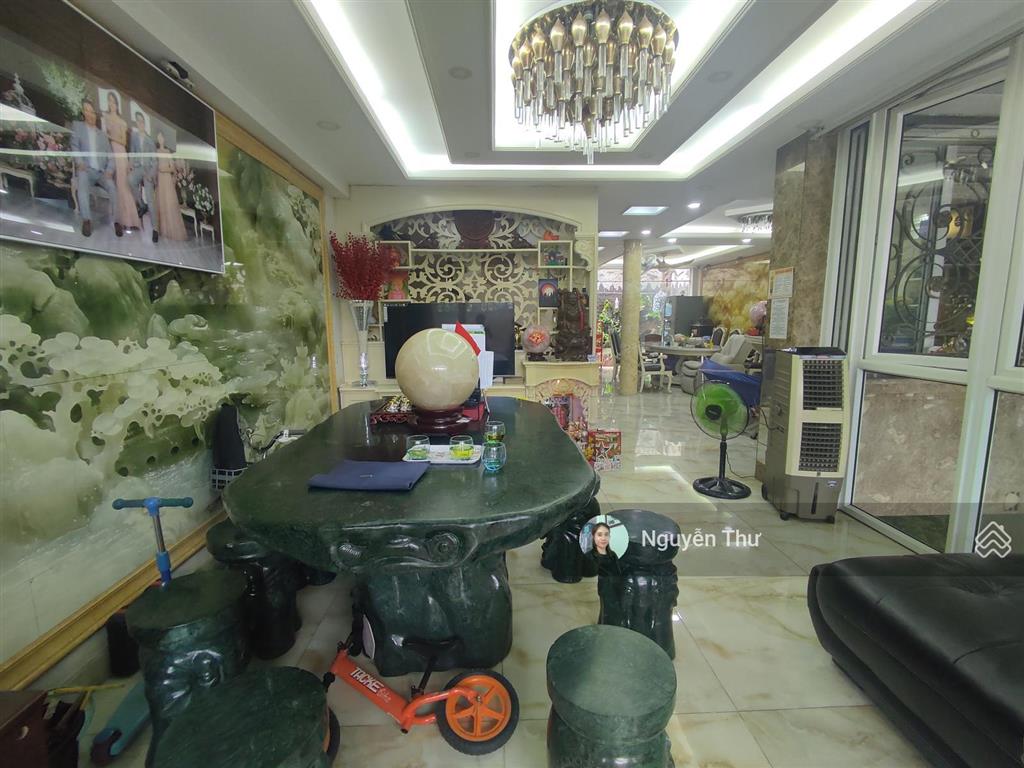 Biệt thự hiếm, 126m2, 5 tầng, hầm đường 20m, view công viên, phường tân phong quận 7, nhỉnh 27 tỷ