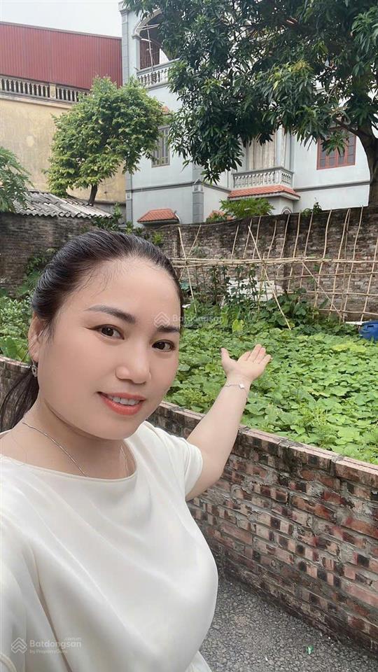 5.35 tỷ 101m2 văn giang lô góc, nô tô tránh 10m ra đường rộng 16m thông ra ecopark và vinhomes 23