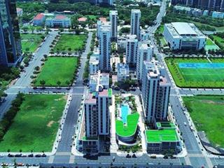 Cần cho thuê gấp shop lớn nhất cardinal court  365 m2, trần cao 4,5 mét