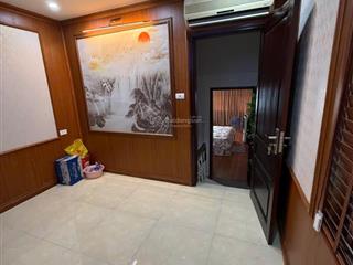 Bán nhà 3 tầng mặt phố tam trinh 135m2 mt 6.6m vỉa hè 7 m , đường đôi 56m sắp mở  0948 031 ***