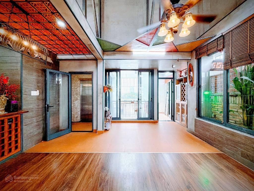 Đi định cư cần bán căn nhà biệt thự phố 8x12 khu vip đường dương bá trạc giá rẻ hơn thị trường 3tỷ.