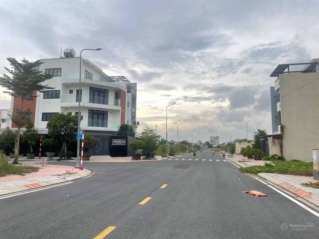 Kẹt tiền cần bán gấp lô đất mặt tiền nguyễn hữu thọ thuộc dự án kim sơn giá rẻ cho khách đầu tư