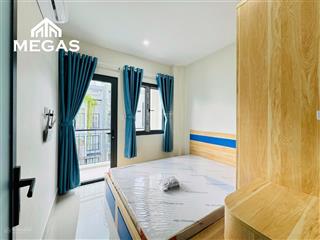 Cho thuê ở ngay căn hộ 1 phòng ngủ  full nội thất  ban công  thang máy