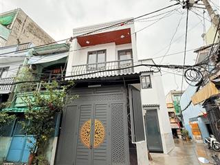 Nhà nở hậu hút lộc, lô góc thoáng mát, 3pn ở ngay, giá chỉ 3.85 tỷ  ngay ngã tư bốn xã