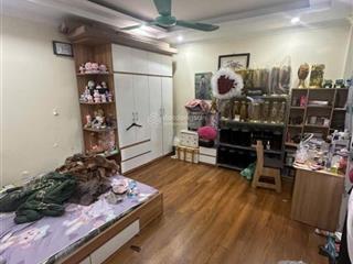 Bán nhà triều khúc 30m2 5 tầng giá 6,7 tỷ  0869 792 ***