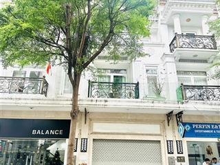 Nhà phố cityland center hill p7  5x20m trệt 3 lầu st  6pn 5wc  sẵn máy lạnh