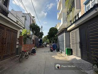 Bán đất hẻm xe hơi tặng nhà cấp 4 đang cho thuê . dt 120 m (6 x 20 ) giá tốt 8.2 tỉ